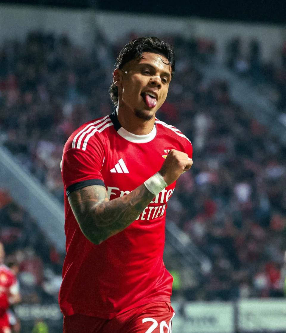 米兰体育APP关于刚刚！洛杉矶湖人门线救险备战欧超杯本菲卡冲刺阶段内部沟通，风云突变马赛今晨队长鼓劲的信息